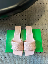 China Replica Bottega Veneta Women Shoes 108usd Only